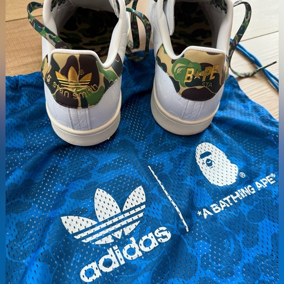 Adidas White Sneakers with Camouflage Accents - Picture 4 of 16